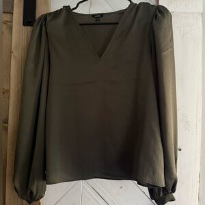 Express Women’s Flowy Blouse Top – Deep Olive Green – Size XS